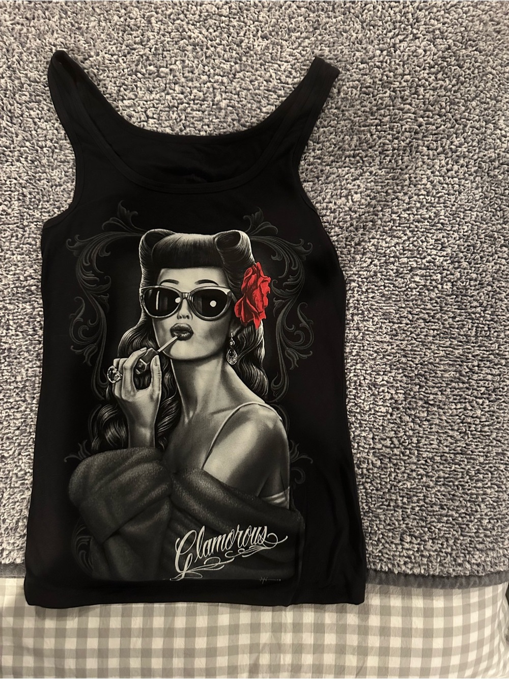 Rock-a-billy, choko art Glamorous Women's Black Graphic Tank Top with Red Accent
